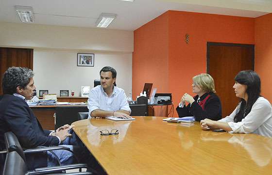 El ministro Rodríguez se reunió con funcionarios nacionales por Tecnópolis
