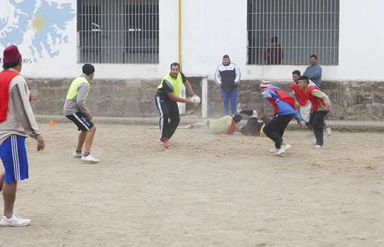 Intercambio de experiencias deportivas  en contexto de encierro