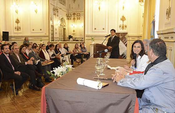 Reconocimiento a Macacha Güemes como la primera mediadora salteña