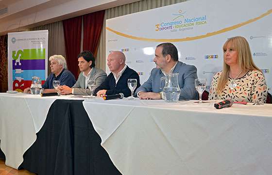 En Salta y el país se diseña la extensión de jornada fuera de las escuelas