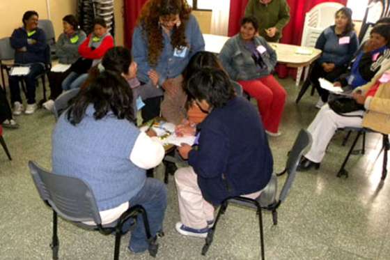 Taller de Crianza y Ciudadanía en el hospital Papa Francisco