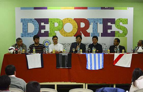 El fútbol regional se pone en marcha con clubes de Salta, Jujuy y Tucumán