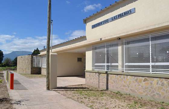 La comunidad de Las Palmas contará desde esta tarde con un nuevo edificio escolar