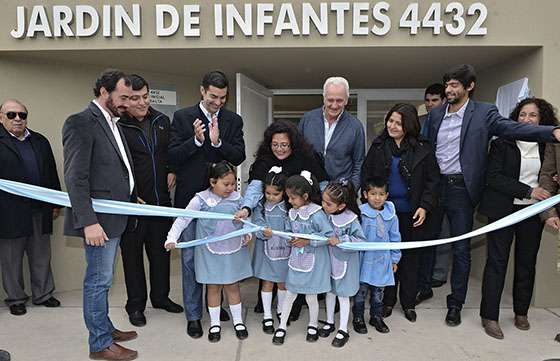 “La Provincia acompaña el crecimiento de las comunidades del interior”
