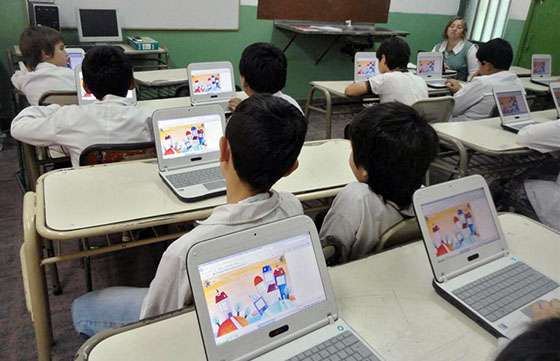 Escuelas de Anta y Metán recibirán Aulas Digitales Móviles