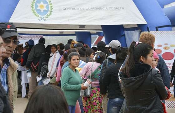 El intendente Cuenca calificó de histórica la presencia del Centro de Atención Ciudadana
