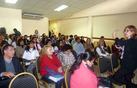 Médicos del primer nivel de atención se capacitaron en insulinoterapia al paciente diabético
