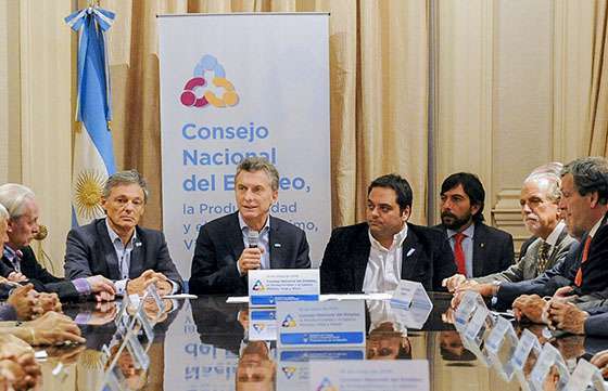 Costello participó en el Consejo Nacional del Empleo, la Productividad y el Salario