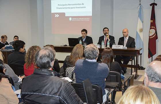 Montero presentó en Expo Finanzas las políticas de apoyo al crecimiento