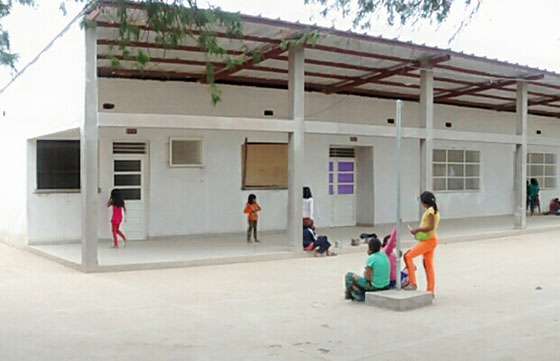 Profundizan la erradicación de escuelas rancho en el departamento Rivadavia