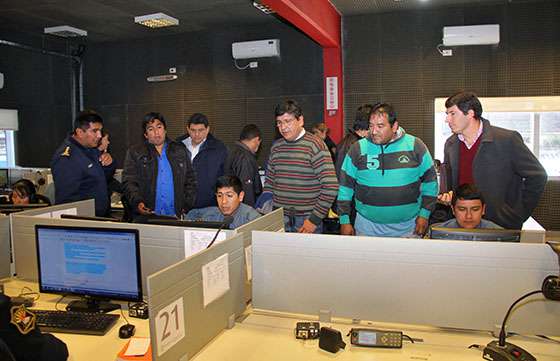 Informaron a choferes de colectivo sobre el Operativo de Seguridad Saeta que funciona las 24 horas