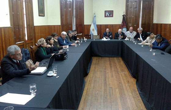 Ante senadores provinciales, el Gobierno presentó un informe sobre el Fondo de Reparación Histórica