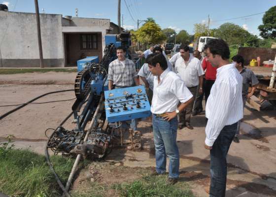 El Gobierno instala redes de gas municipios del sur provincial  