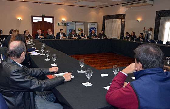 Fuerte consenso para impulsar el desarrollo institucional productivo