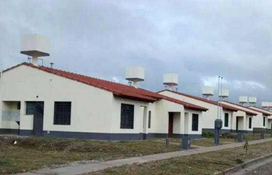 El Gobierno entregará hoy 200 viviendas en El Huayco