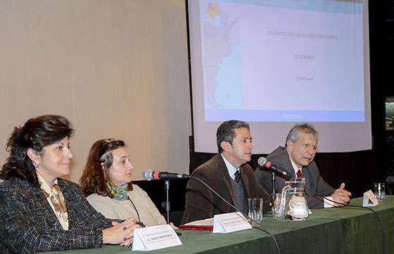 “Capacitar a los cuidadores domiciliarios es garantizar profesionalismo a nuestros adultos mayores”