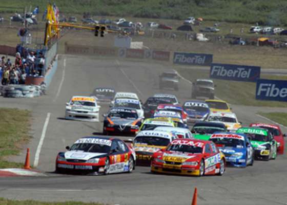 Presentan la carrera de Top Race en Salta