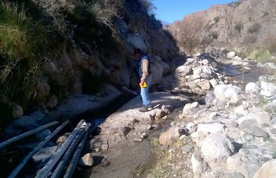 Recursos Hídricos analiza mejoras en la provisión de agua en parajes y barrios de Cachi