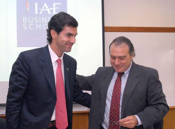 La Provincia acordó con la Universidad Austral capacitación para intendentes y empresarios  