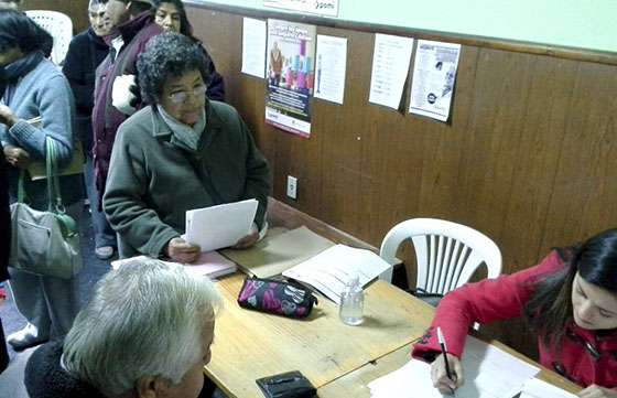 En los centros de jubilados continúa el operativo por la tarifa social del gas