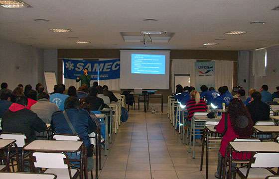Se capacitó al personal del SAMEC en salud mental