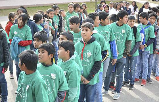Alumnos primarios y secundarios participaron del proyecto Scholas