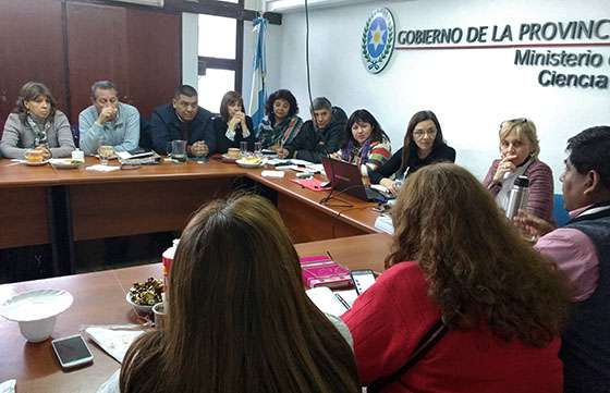 Calidad, alfabetización y articulación de los niveles educativos son los ejes en educación