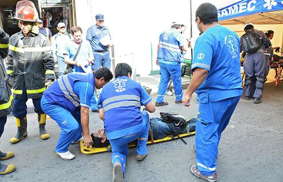 Simulacro de incendio y terremoto en el Centro Regional de Hemoterapia