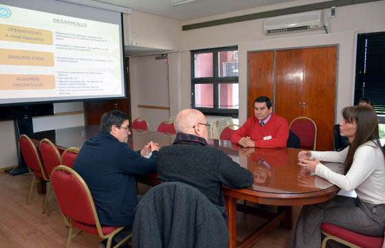 Funcionarios nacionales se interiorizaron sobre el sistema de historia clínica digital