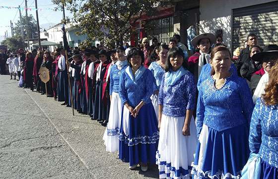 Importante concurrencia al desfile patrio en Villa San Antonio