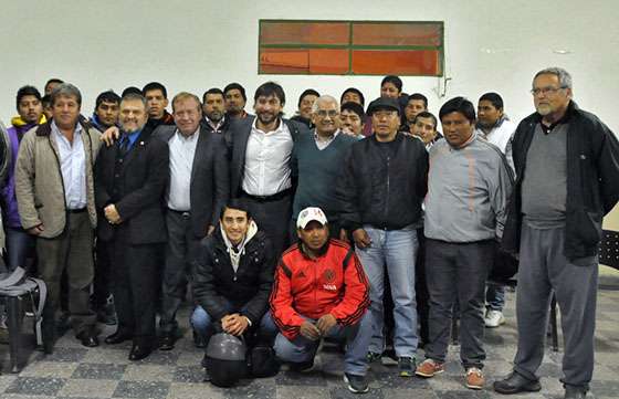 El Ministerio de Trabajo impulsa la capacitación de jóvenes y adultos en oficios