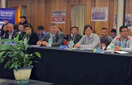 El Secretario de Deportes participa en Neuquén en una reunión nacional de autoridades deportivas