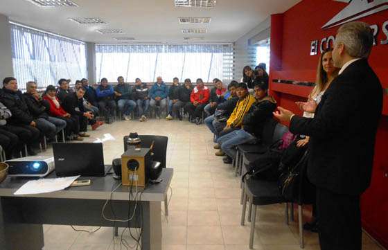 Choferes de la empresa el Cóndor adquieren herramientas en resolución pacífica de conflictos