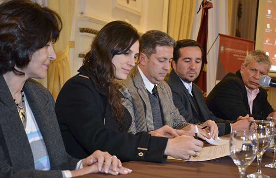Adultos mayores se formarán en técnicas de mediación y promoción de derechos