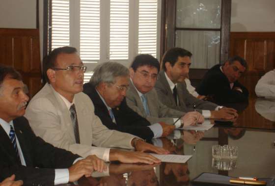 El ministro de Salud Pública se reunió con diputados 