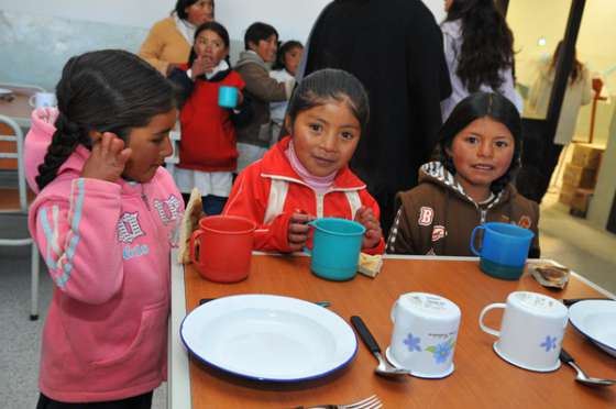 Funcionarios nacionales se interiorizaron sobre la descentralización de los recursos de la ayuda social 