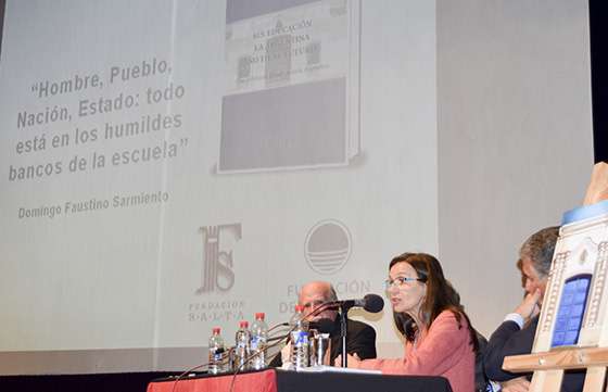 La ministra Berruezo planteó ejes del Plan de Educación 2016 – 2020