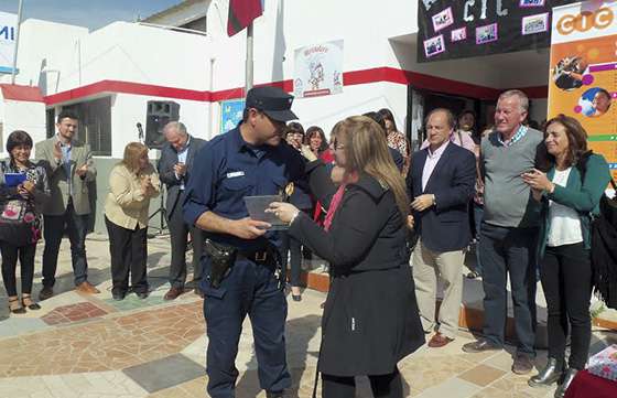Reconocimiento al trabajo de operadores de la Policía Comunitaria