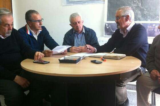 Evaluarán obras hídricas en un canal pluvial de Colonia Santa Rosa