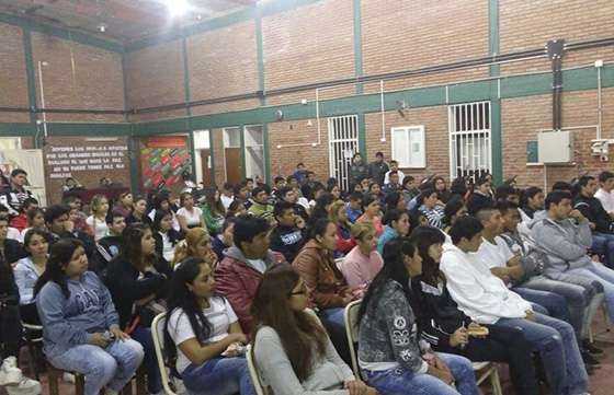 Defensa del Consumidor dictó capacitaciones en Orán y Embarcación