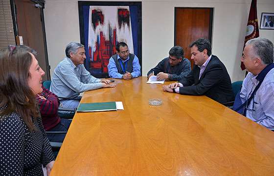 El Gobierno acordó un aumento salarial con los agentes centralizados