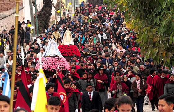 El Vicegobernador participó en las fiestas patronales de Coronel Moldes