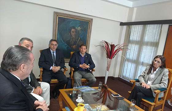 La ministra Berruezo recibió a integrantes de la fundación Escuela Goleta