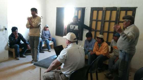 Continuo trabajo en comunidades aborígenes de Santa Victoria Este