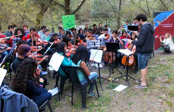 Un centenar de personas disfrutaron del concierto por la Semana del Árbol