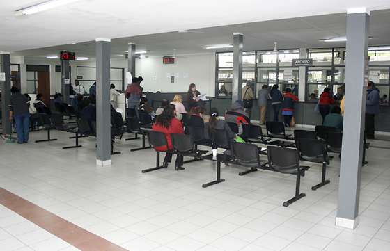 Horario extendido en la oficina central del Registro Civil