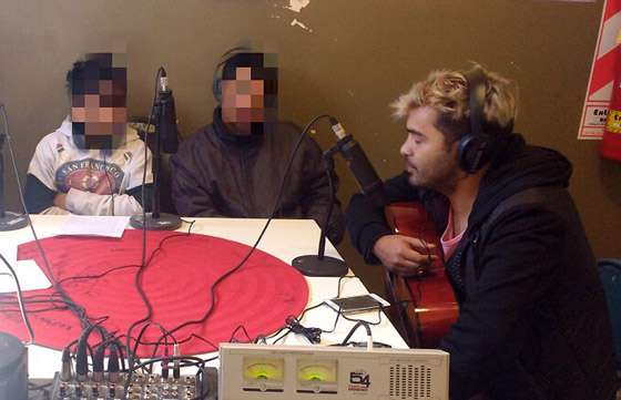 Entrevistaron a Álvaro Teruel en la radio del Penal Juvenil