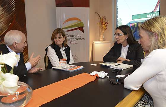 Planifican proyectos para fortalecer la formación en las escuelas técnicas