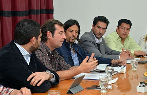 Proyectan crear un mercado concentrador de frutas y verduras en El Carril