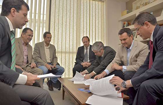 La Provincia y la Universidad Católica reeditarán una obra de Bernardo Frías sobre Güemes